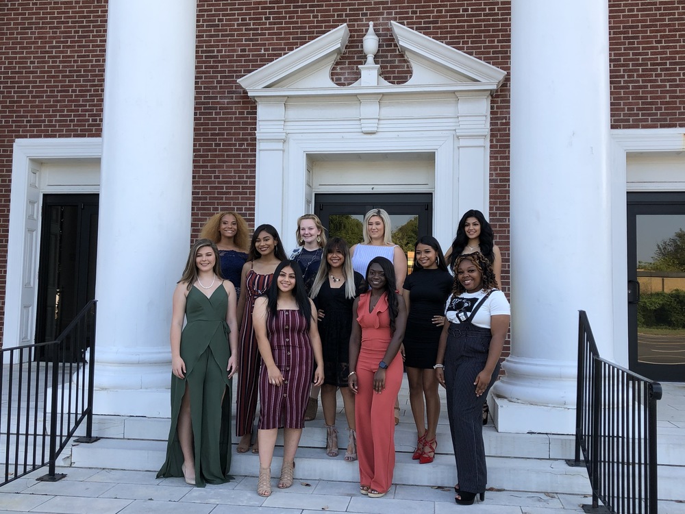 HHS Homecoming maids announced