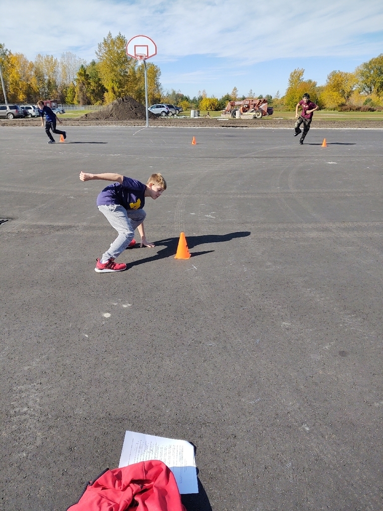 7th grade health students were able to go outside and participate in physical activites as a part of their target heart rate lesson today!