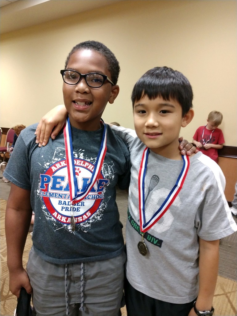 peake students at chess tournament