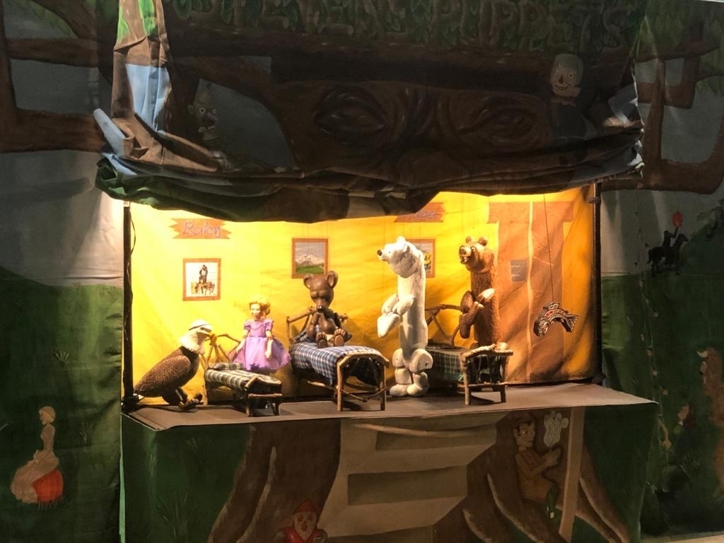 Puppets 