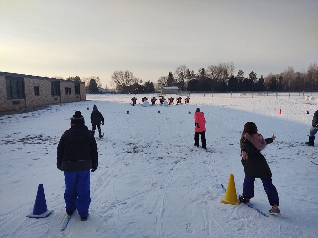 Today in elementary PE we worked on cross country ski gliding. Students practiced skiing on one ski! It was a beautiful day to be outside moving! #nordicrocks