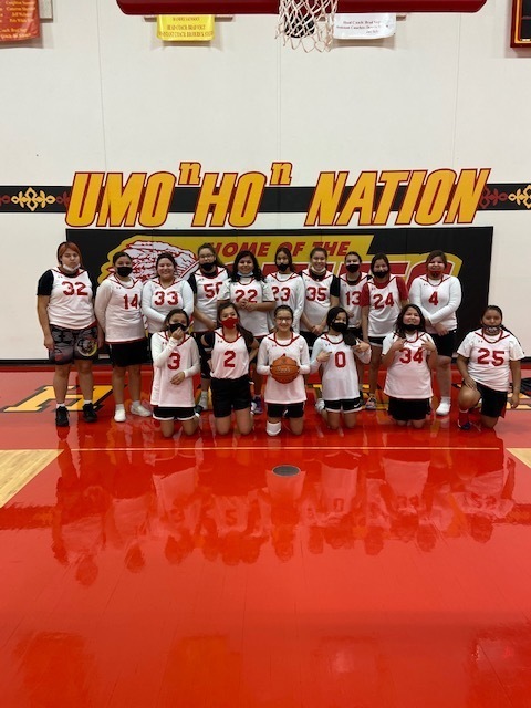 2020/2021 Omaha Nation Girls Junior High Basketball Team