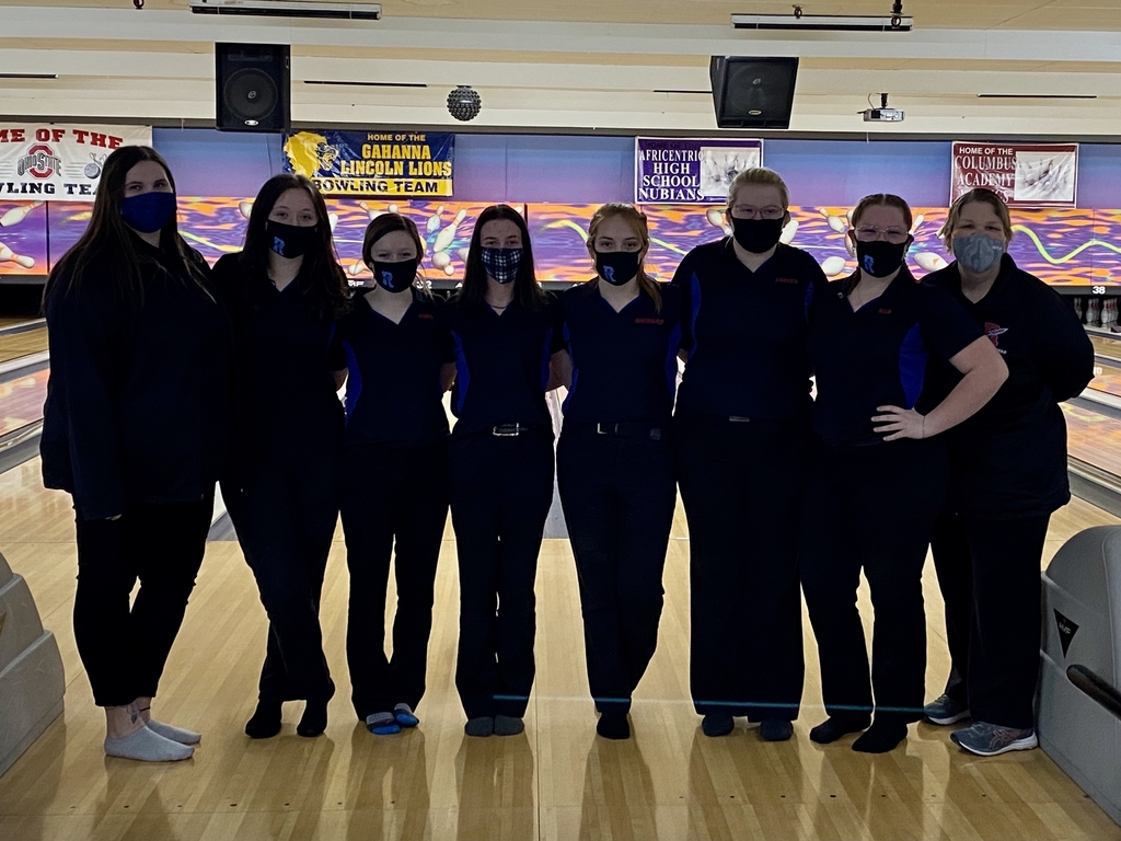 2021 RHS Lady Bowling Team and Coaches