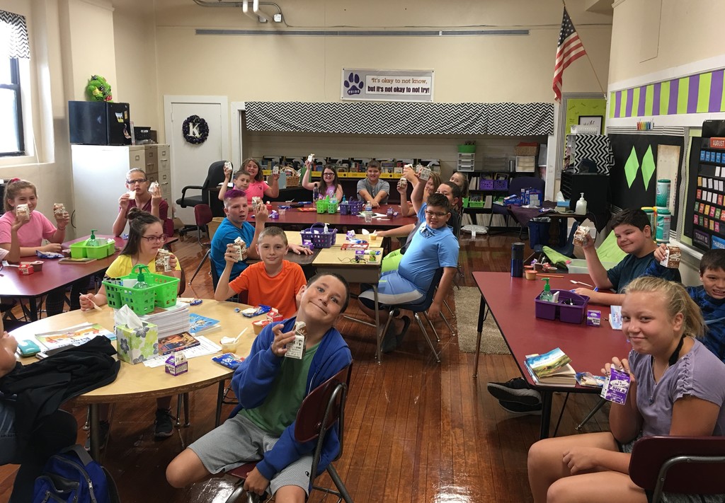 5th grade Breakfast in the Classroom