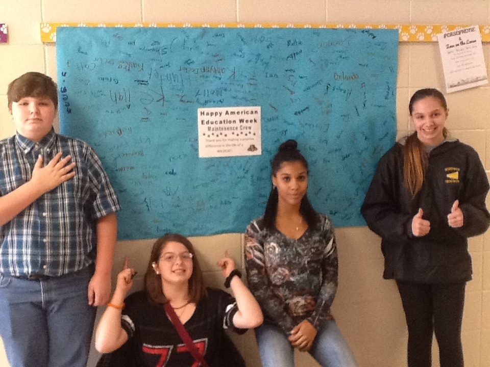 AEW 2018-Students with banner thanking Maintenance Crew!!