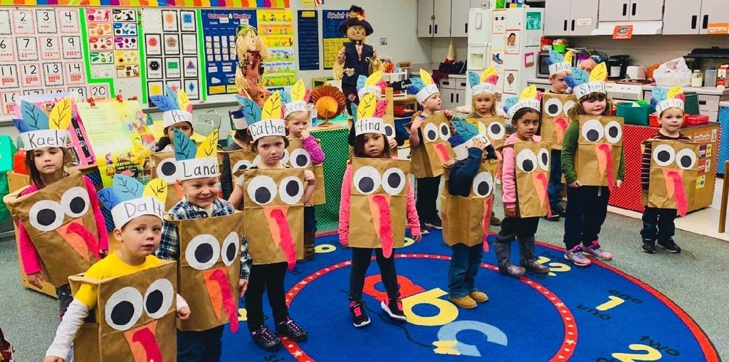 Pre-K Thanksgiving Performance