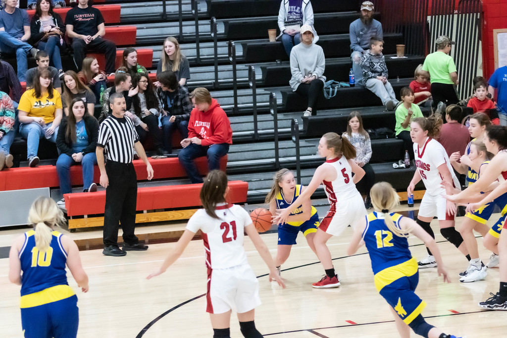 AMHS girls basketball offense