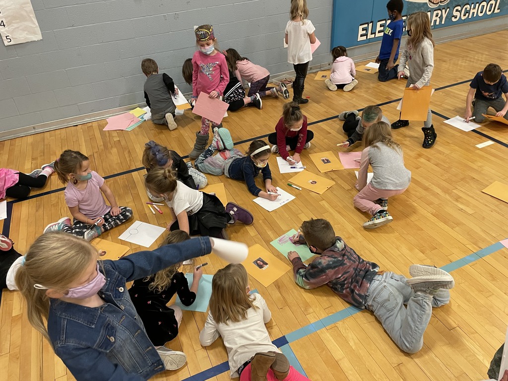 Students write kindness letters to teachers and staff for kindness week