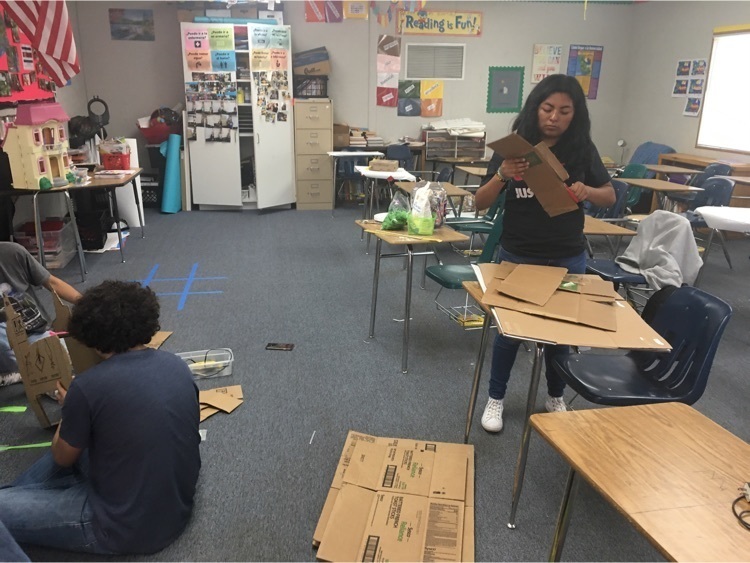 piñata making