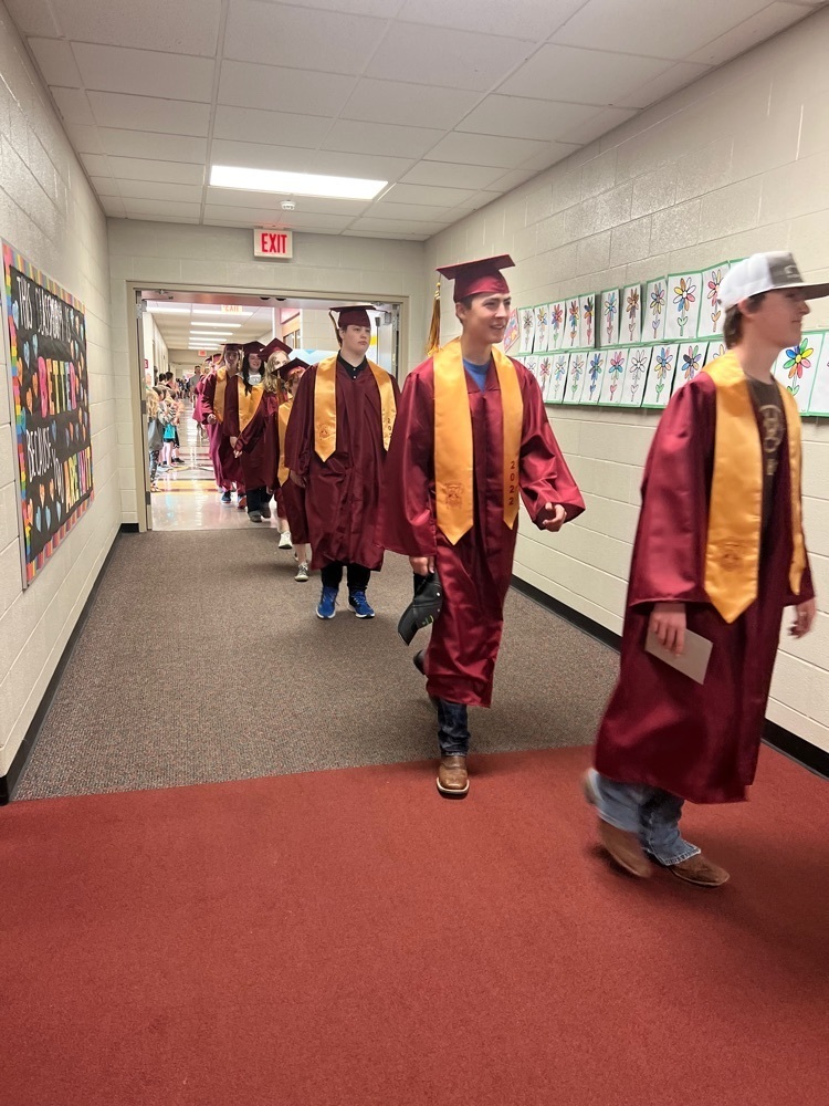 Seniors Graduation walk