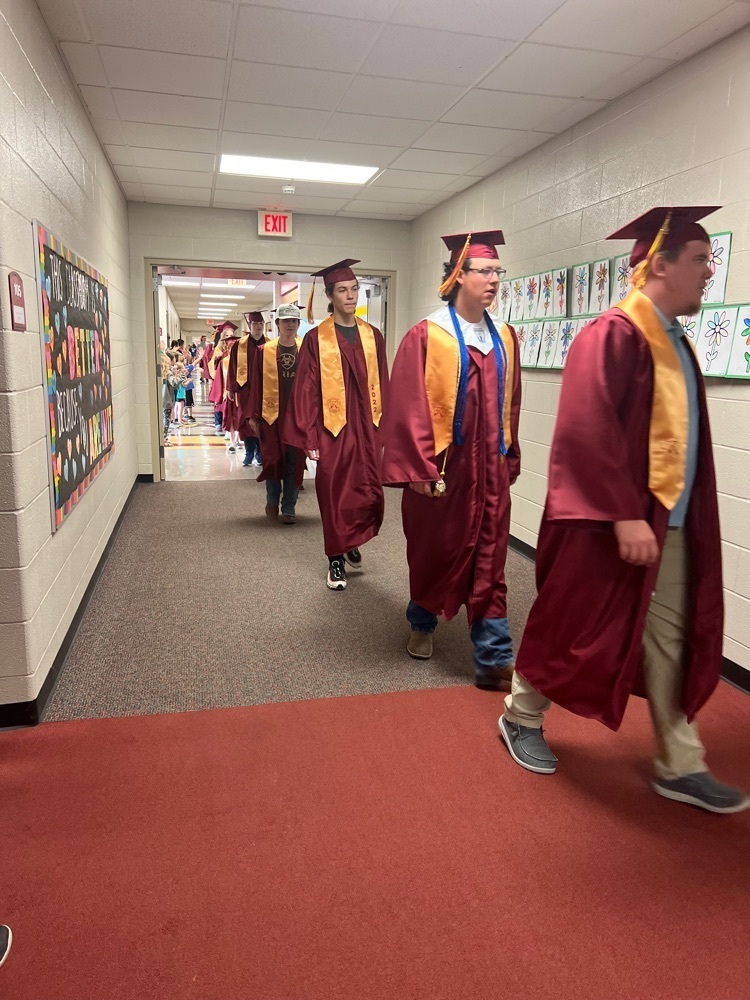 Seniors Graduation walk