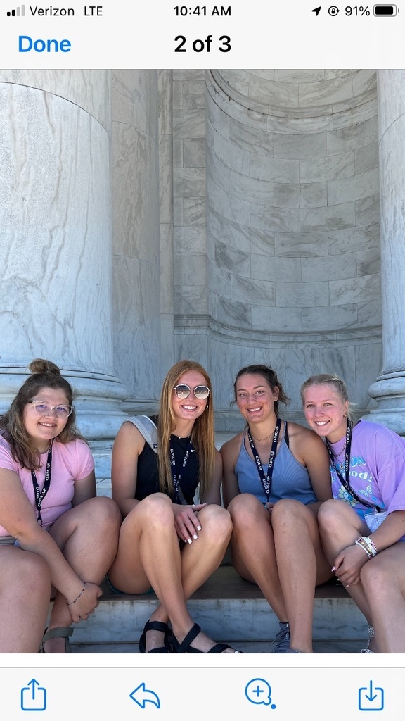 Stewart is taking a break at the Lincoln Memorial.