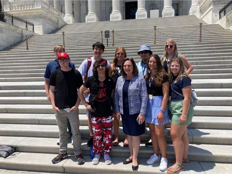 Senator  Deb Fischer takes timeout from  her busy Schedule for a photo op  with Wood River students.