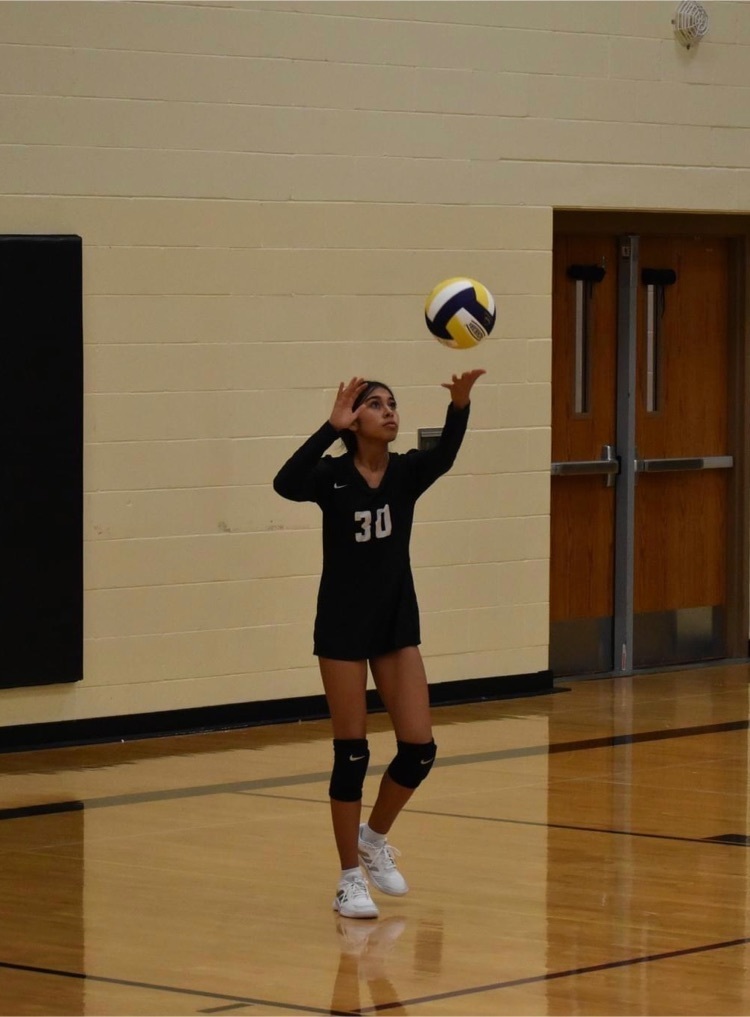 A game-Emma Rodriguez serves