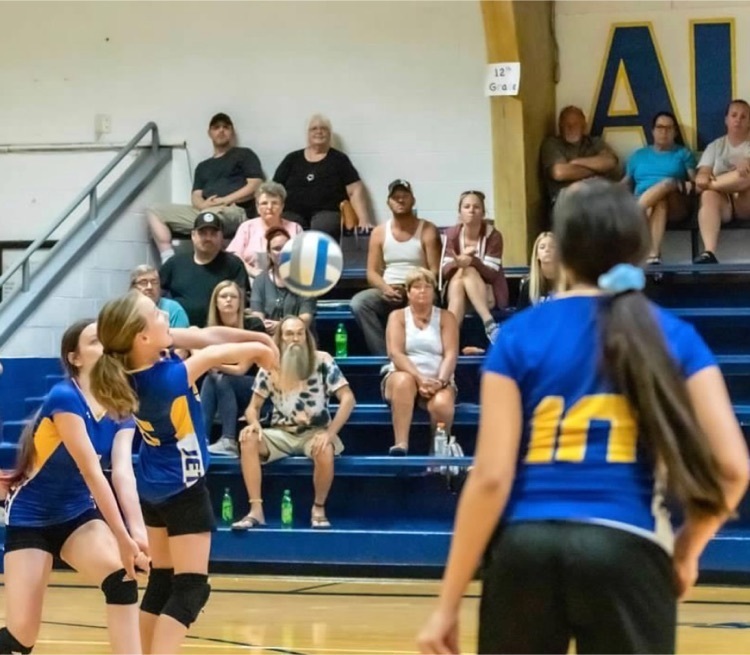 Bella Douglas makes a pass.