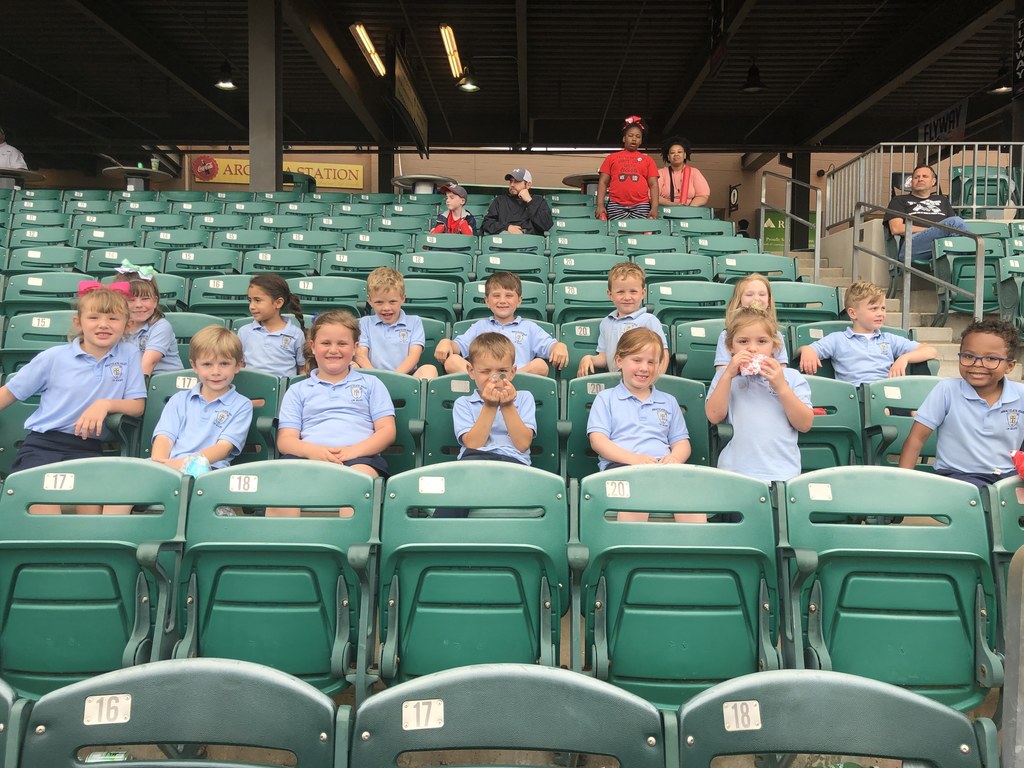 Kindergarten enjoyed a field trip to the Travelers game.