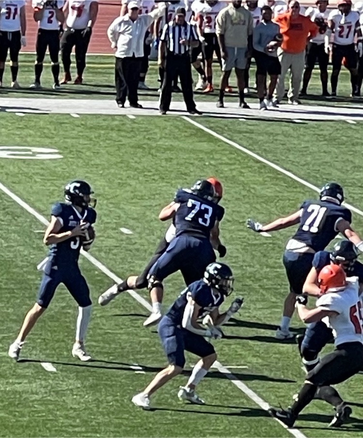 Peters blocking on O-Line
