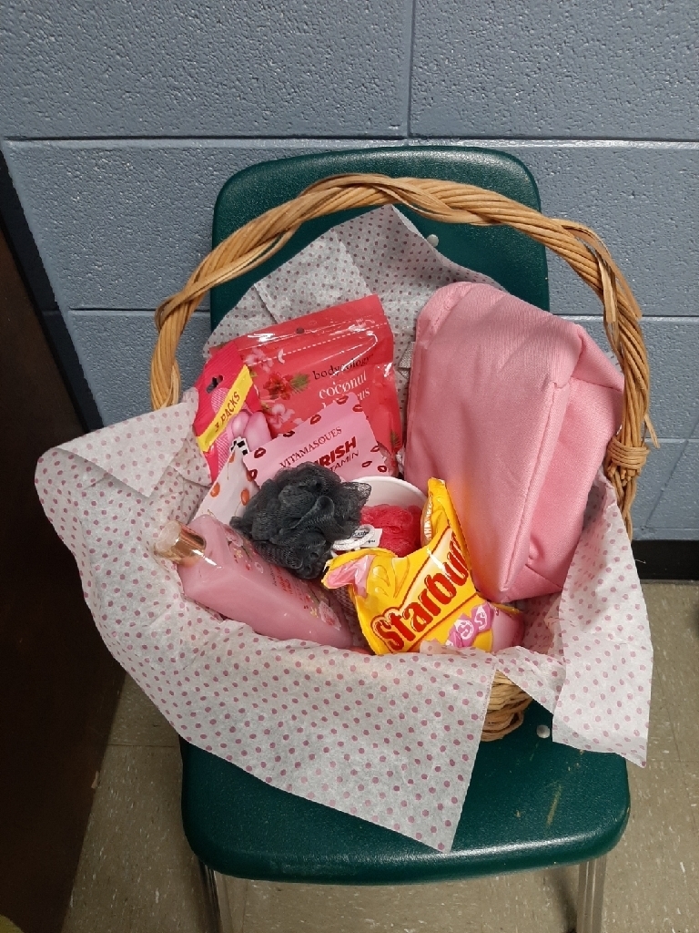 pink out basket