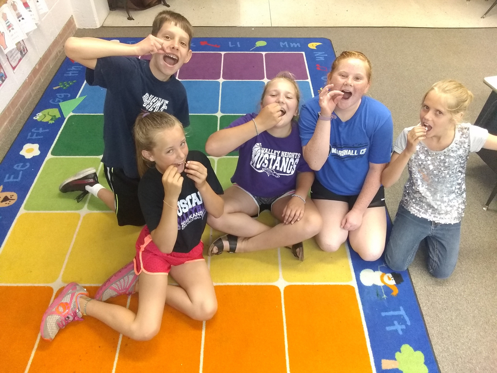 Enjoying a little buggy snack!