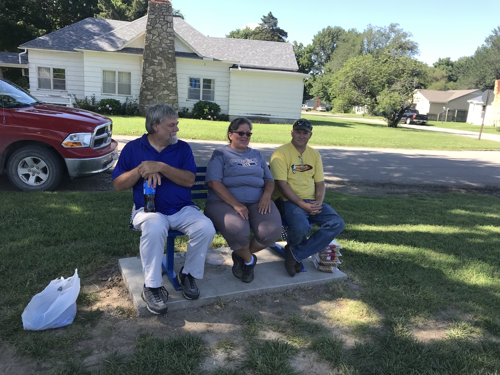 AMES Summer Academy! Holding down the bench😁