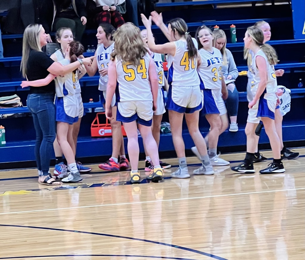 middle school girls basketball team