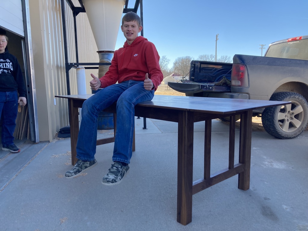 Lucas-Walnut Table