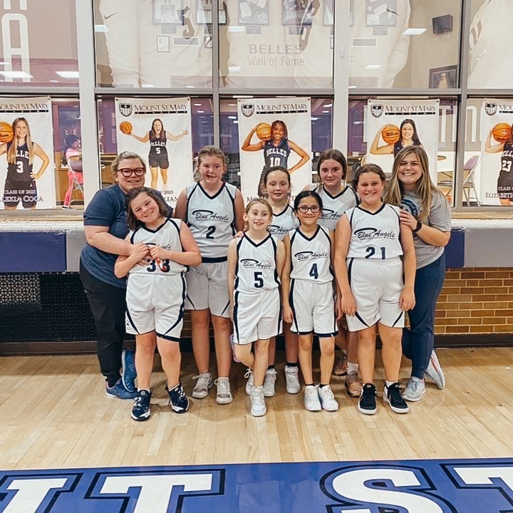 Girl’s Basketball Team