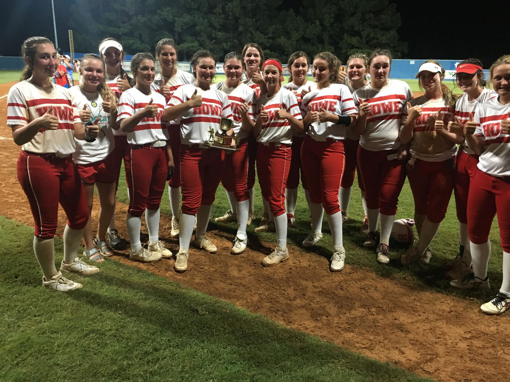 softball girls
