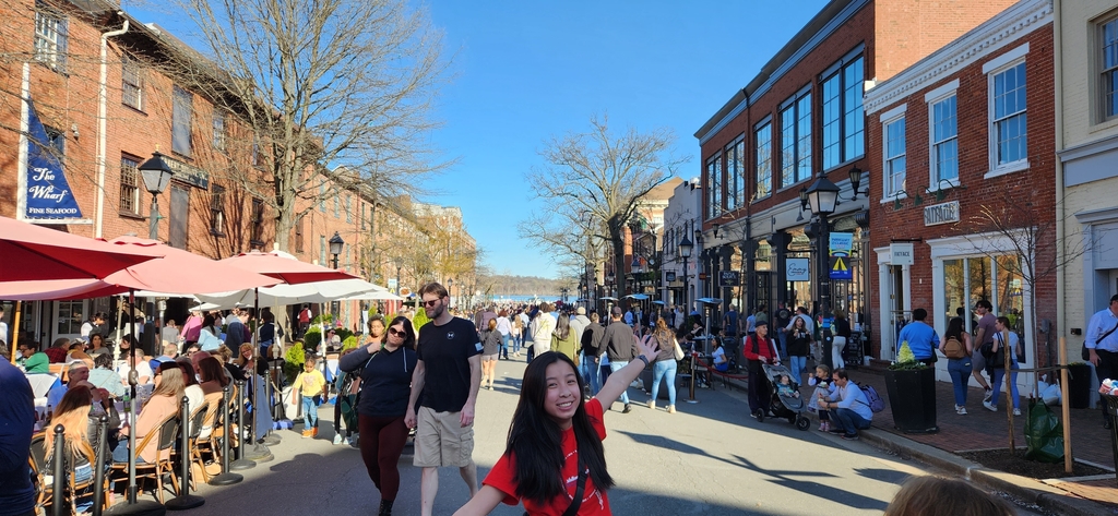 King St