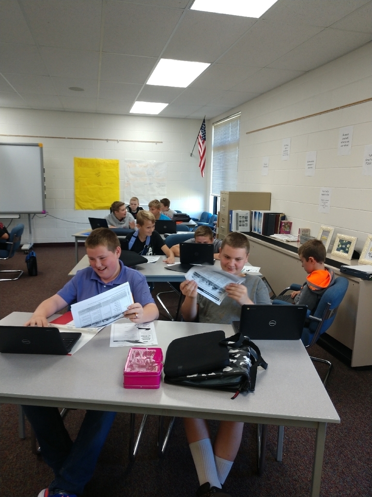Healthy meal planning in Mrs. Stanley's 7th grade health class.