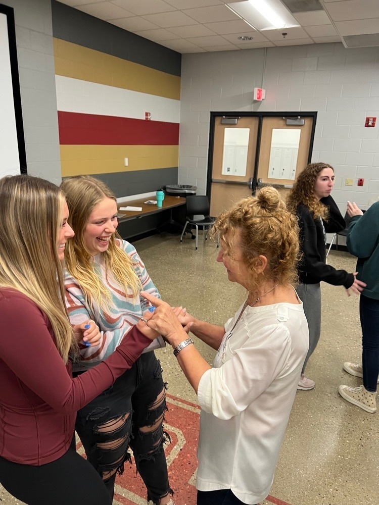 Third and fourth year Spanish students had the chance to hear from a survivor of Argentina's Dirty War. Abuela (grandma) shared her memories, experiences as well as what life is like today in her country! 