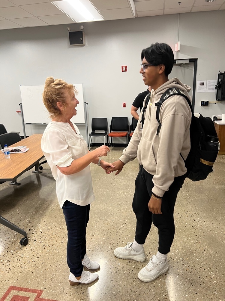Third and fourth year Spanish students had the chance to hear from a survivor of Argentina's Dirty War. Abuela (grandma) shared her memories, experiences as well as what life is like today in her country! 