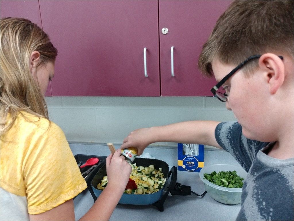 Can you smell what the 7th grade health class is cooking? Today MSU extension helped Mrs. Stanley's class prepare protein quesadillas and breakfast burritos.