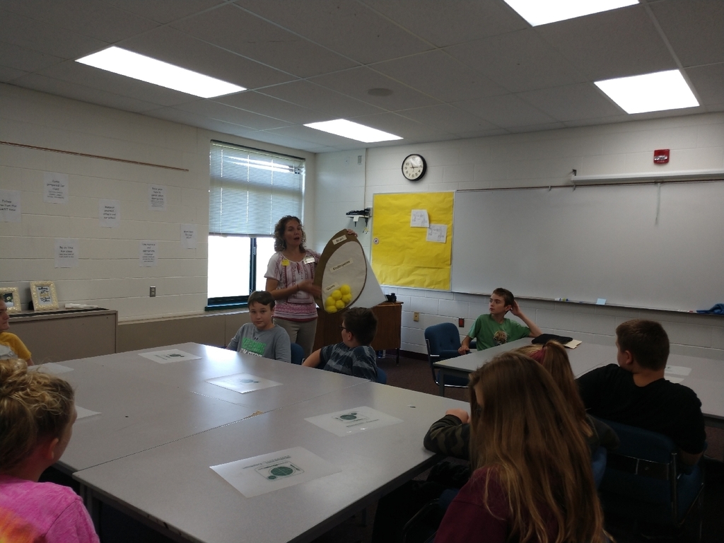 Can you smell what the 7th grade health class is cooking? Today MSU extension helped Mrs. Stanley's class prepare protein quesadillas and breakfast burritos.