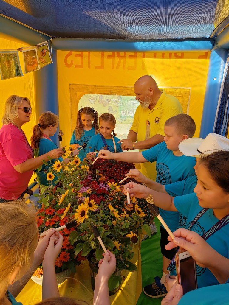 Elementary Kiddos at Old Iron Days