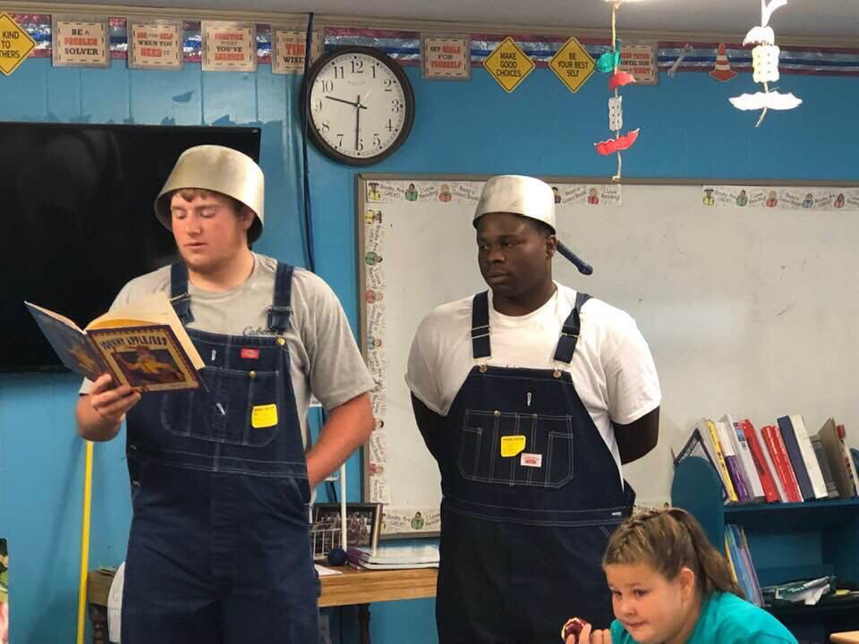 Warrior FB reads to Central 2019