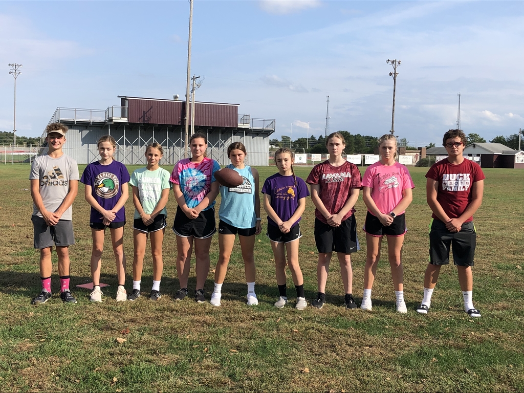 Freshmen powder puff practice 