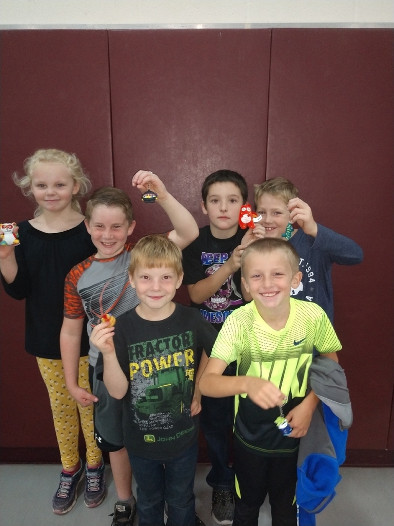 These amazing 3rd graders collected treasures the fastest while throwing catching & won their own treasure to keep in PE today!