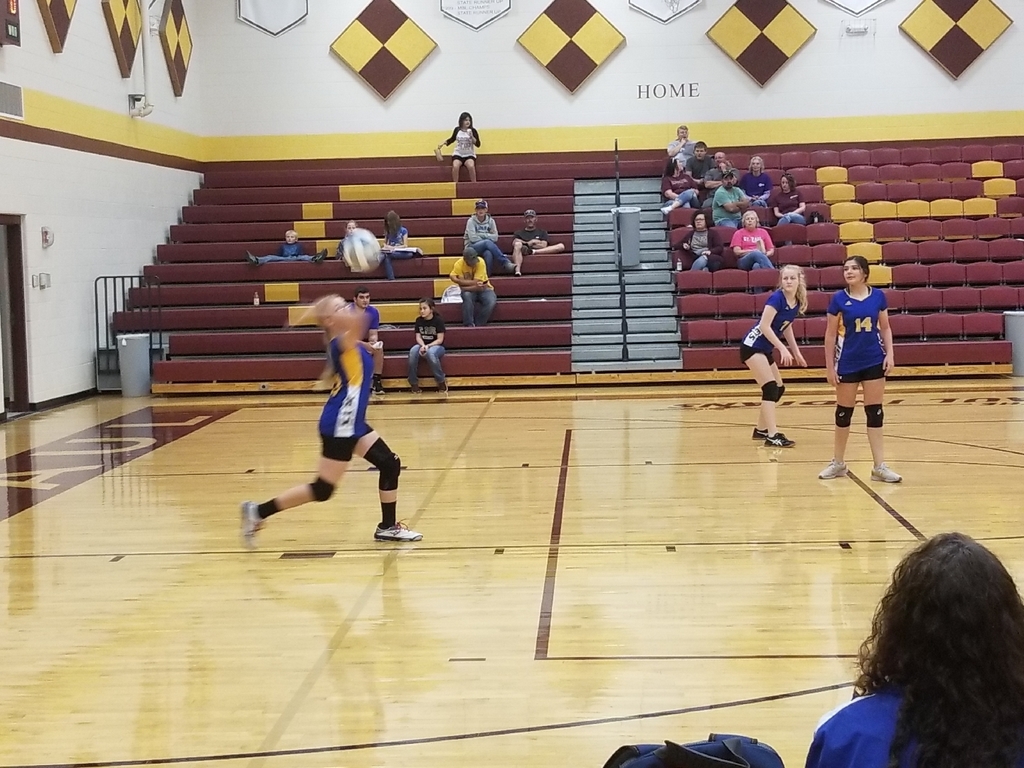 Summer Raymond serving at the St. Paul 6 team tournament in St. Paul.