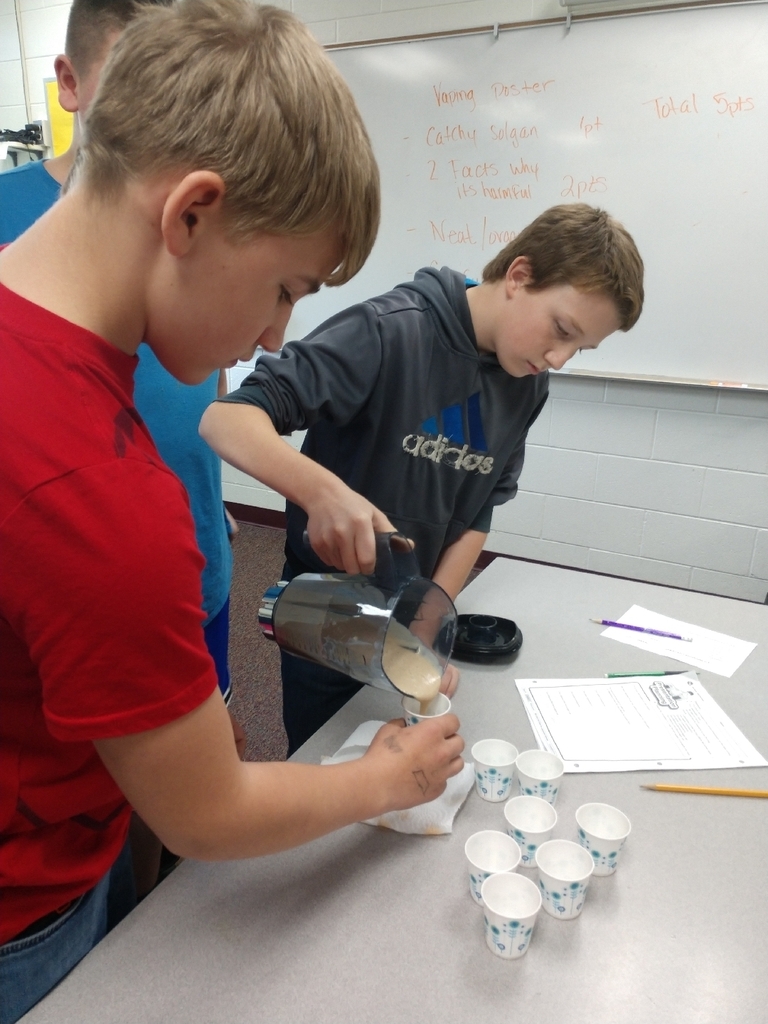 Today we was our last cooking challenge with the MSU extenstion in 7th grade health. The students competed a healthy smoothie recipe competition.