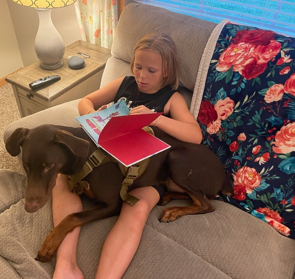read to a pet