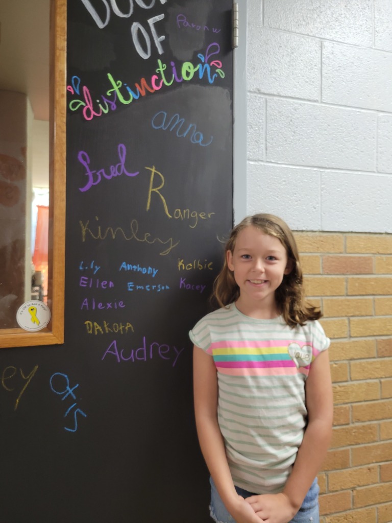 USD243 Waverly Schools Door of Distinction PAWS PAWSitive