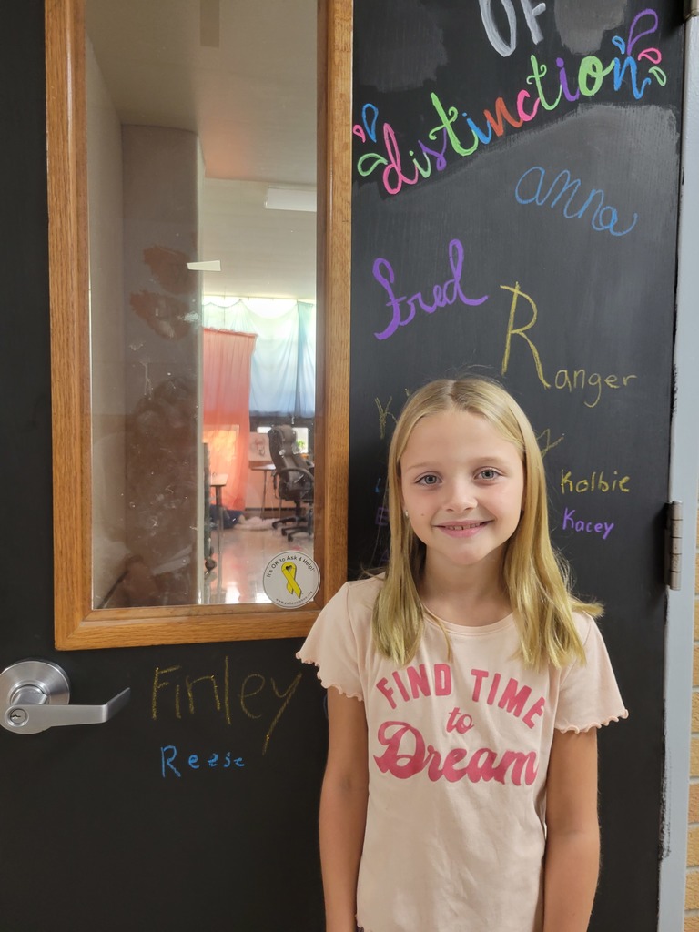USD243 Waverly Schools Door of Distinction PAWS PAWSitive