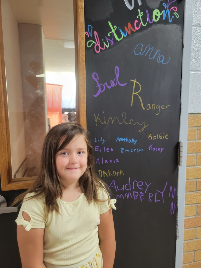 USD243 Waverly Schools Door of Distinction PAWS PAWSitive