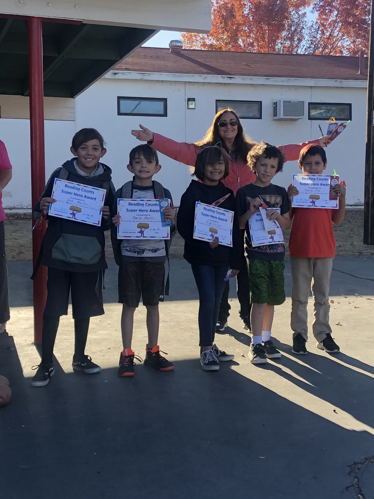 Reading Counts! These Students earned their Diplomas!