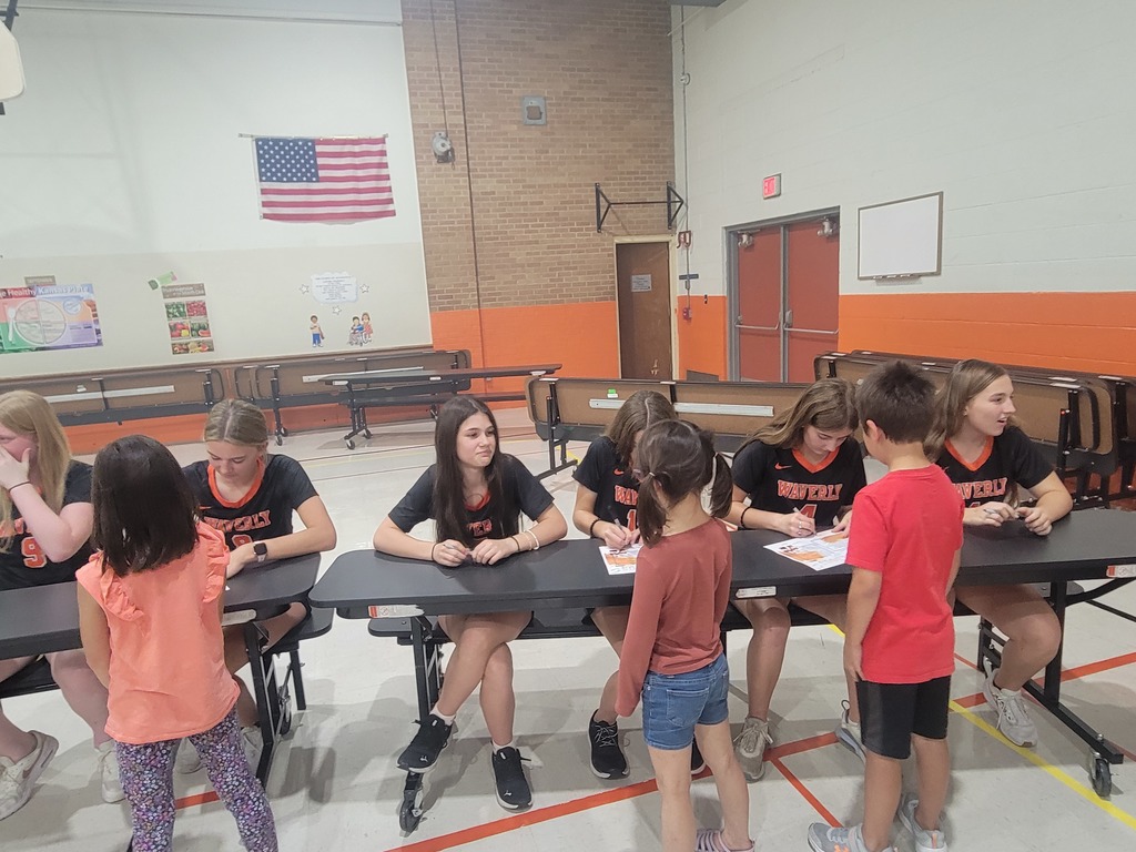 USD243 Waverly School Bulldog Blitz