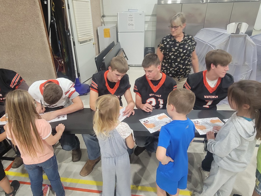 USD243 Waverly School Bulldog Blitz