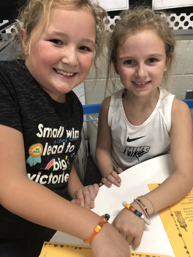 Second graders enjoyed sharing their version of Thanksgiving with their Thanksgiving bracelets they made!