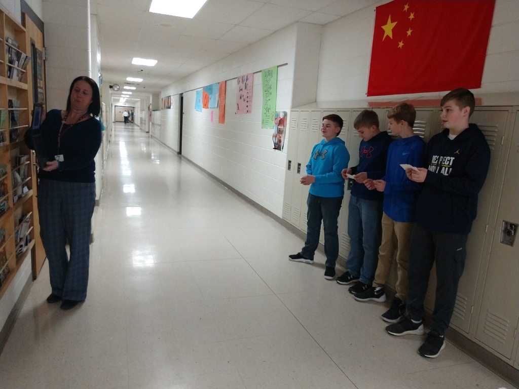 7th grade health students are working on creating a commercial about stress while learning about social and emotional health.