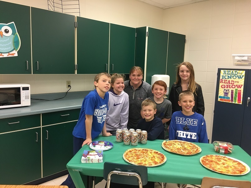 Pizza with Mrs. Overhouse